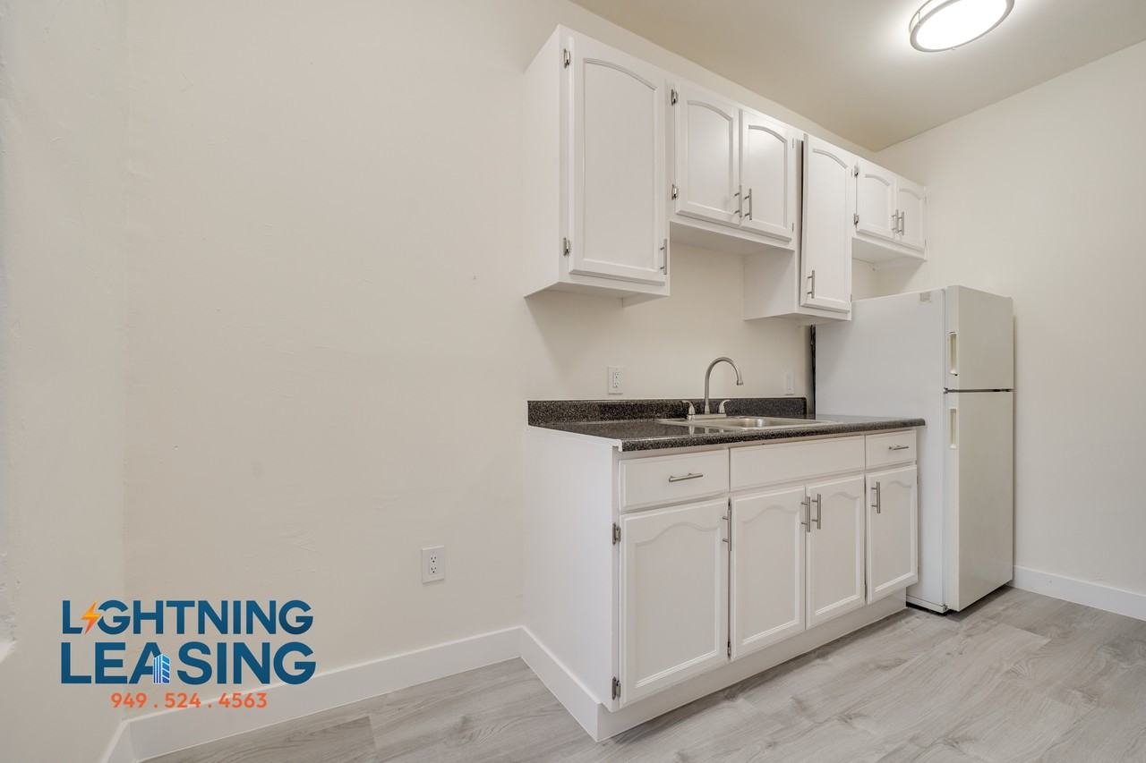 1517 1/2 S Wilton Pl #306D - Photo 4 of 12