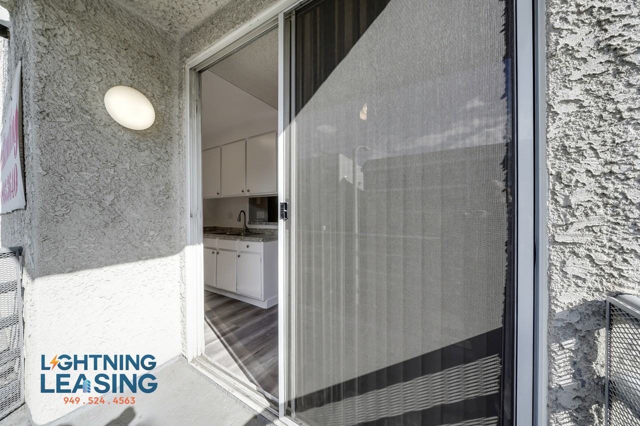 8430 Cedros Ave #101D - Photo 4 of 20