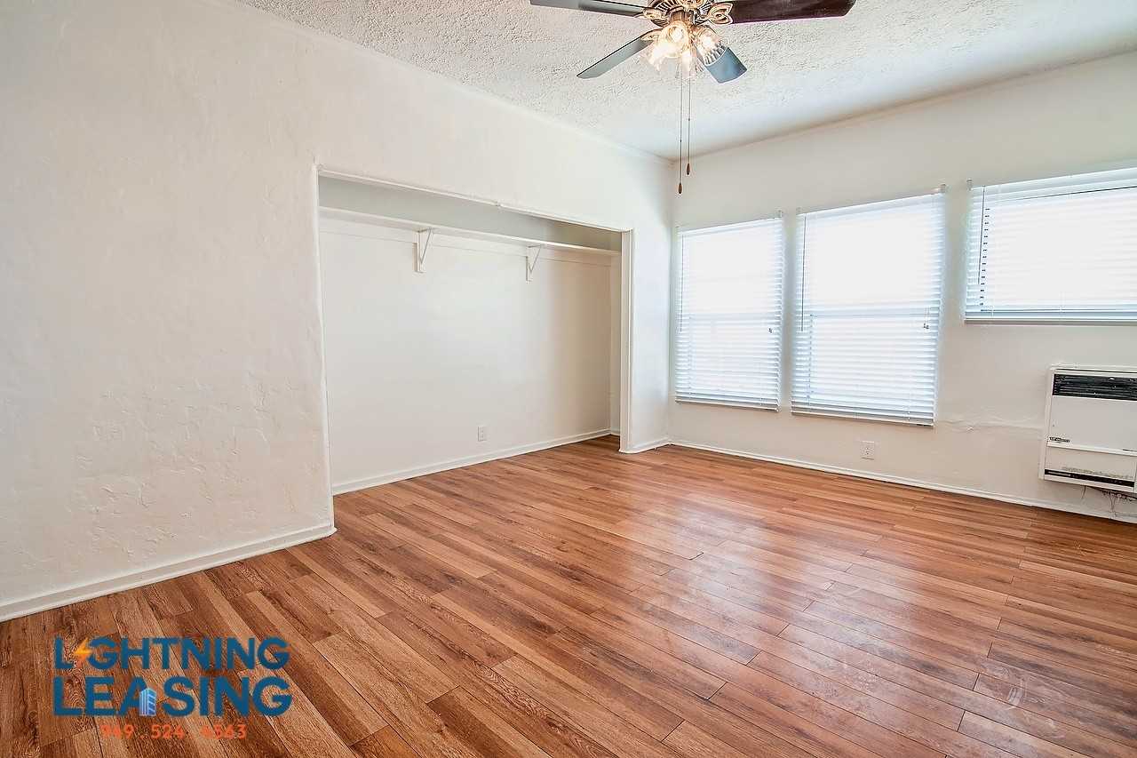 922 S Bonnie Brae St #35D - Photo 2 of 8