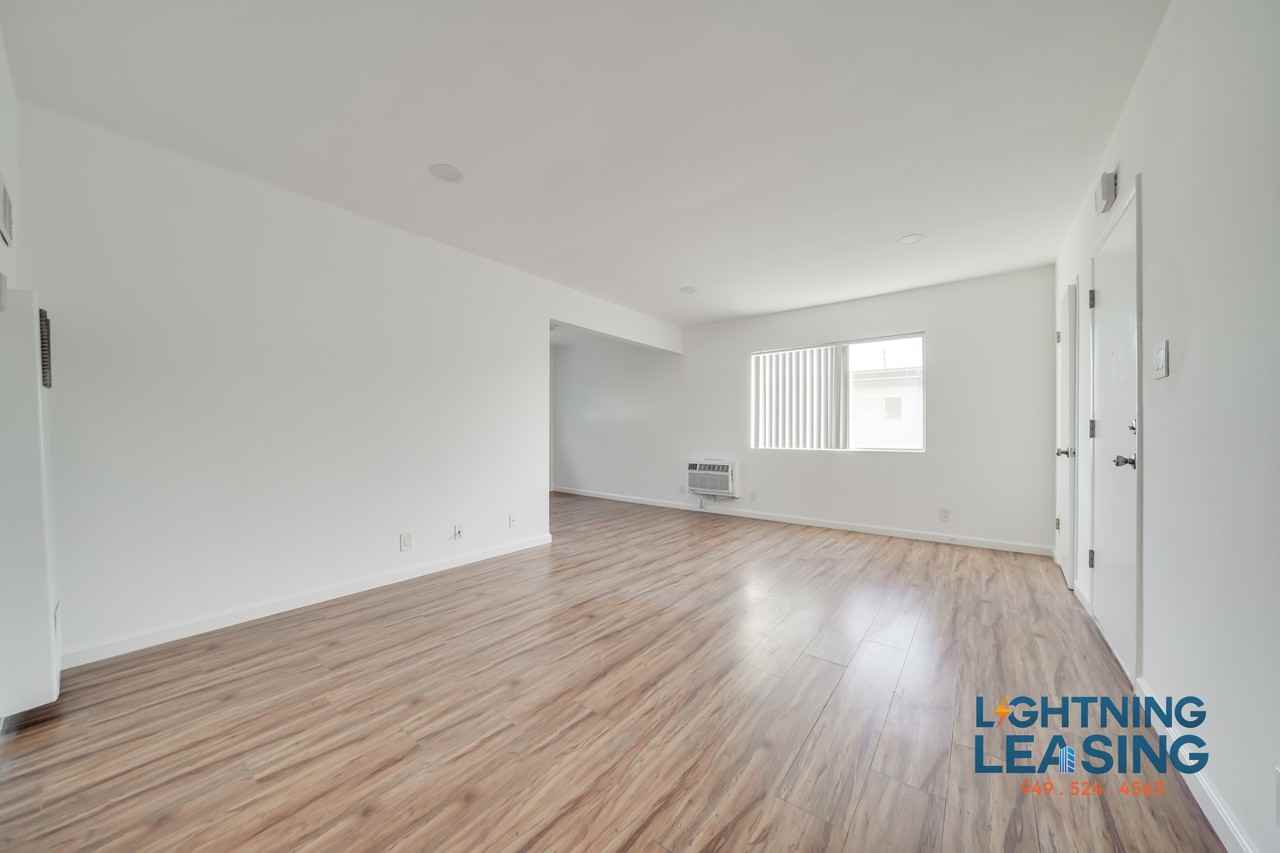 6635 Etiwanda Ave #20D - Photo 6 of 19