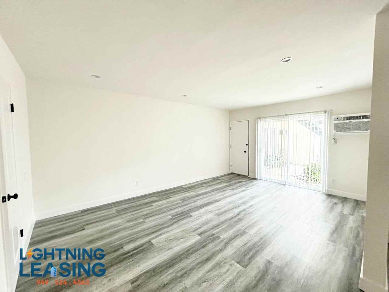 14676 1/2 Rayen St #2D - Photo 2 of 12