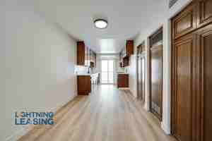 featured image of 536 E Cypress Ave #302