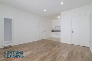 945 S Carondelet St #5D - Photo 1 of 1