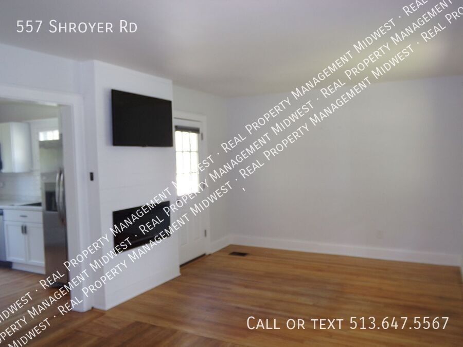 557 Shroyer Rd - Photo 2 of 25