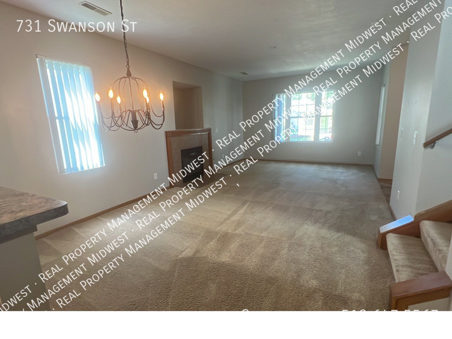 731 Swanson St - Photo 2 of 11