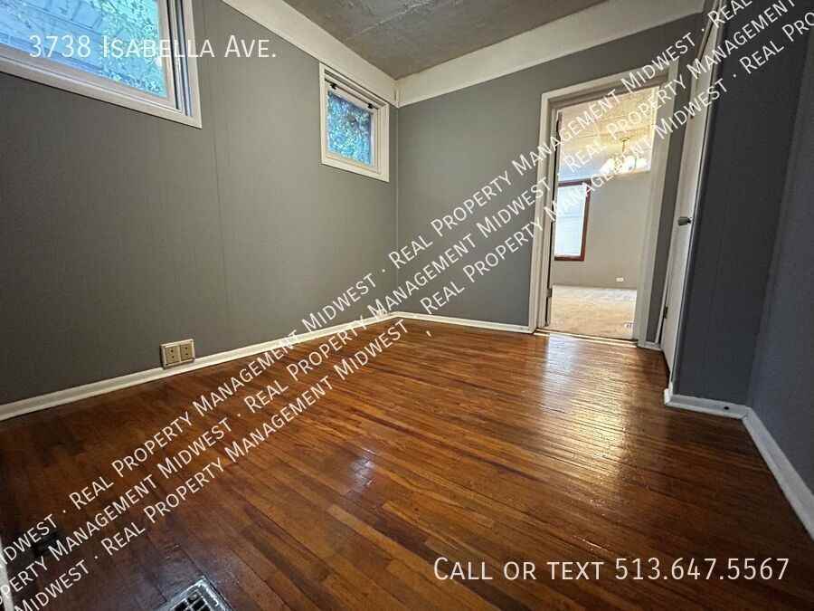 3738 Isabella Ave - Photo 6 of 19