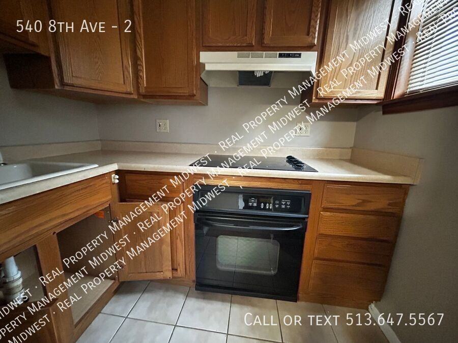 540 8th Ave #2 - Photo 5 of 18