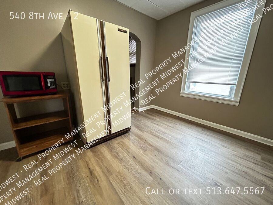 540 8th Ave #2 - Photo 6 of 18