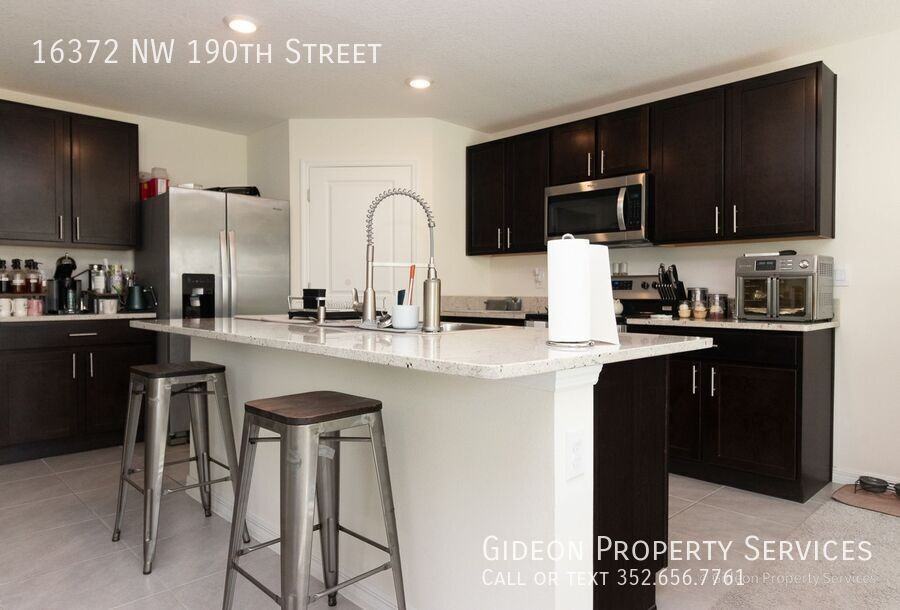 16372 Nw 190th St - Photo 6 of 37