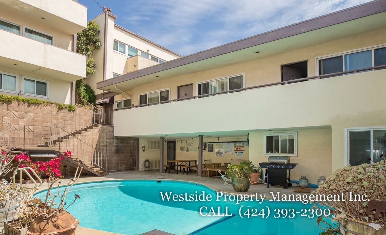 134 Chautauqua Blvd #12