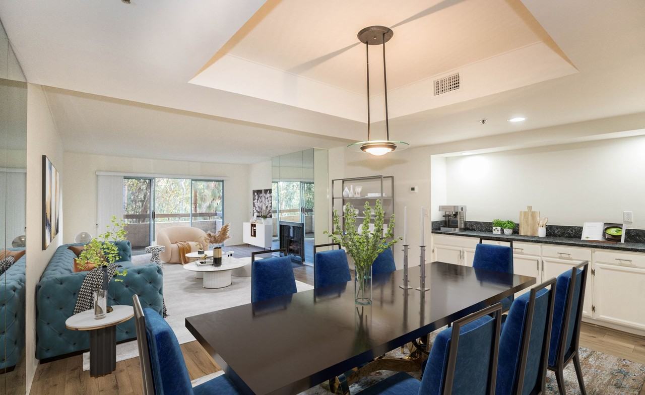 410 S Barrington Ave #205 - Photo 3 of 42