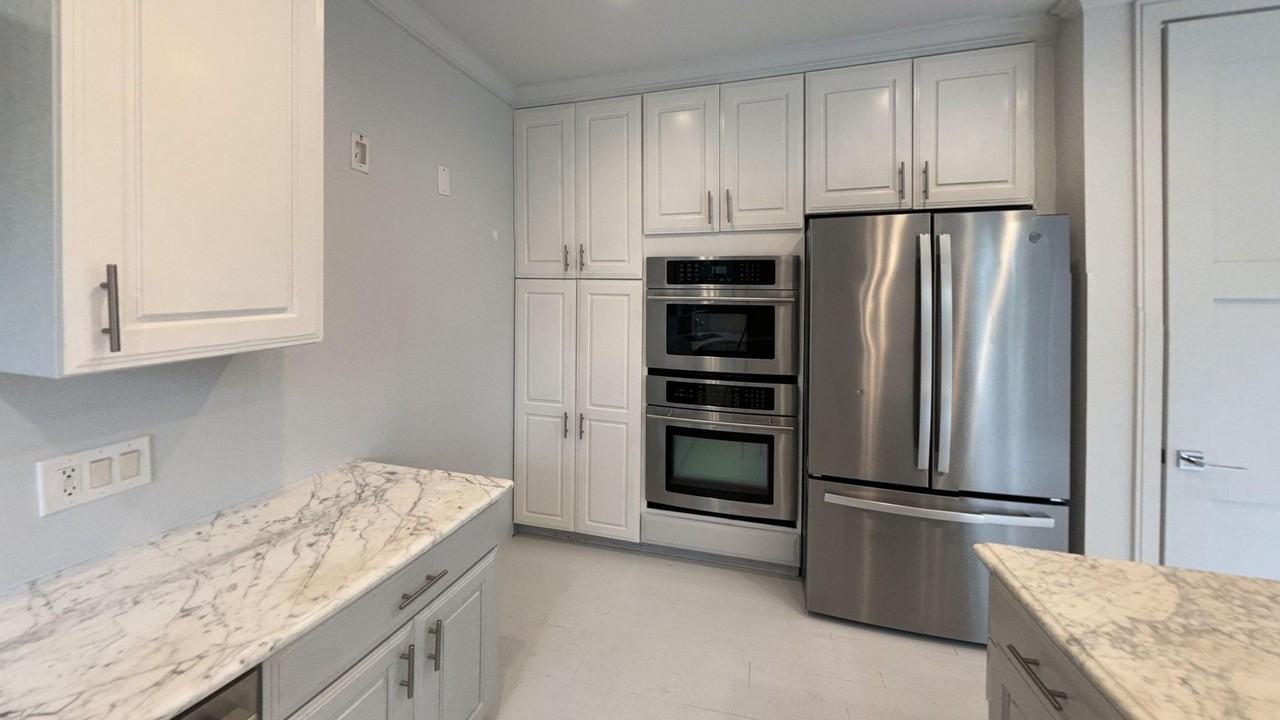 386 Entrada Dr - Photo 5 of 18