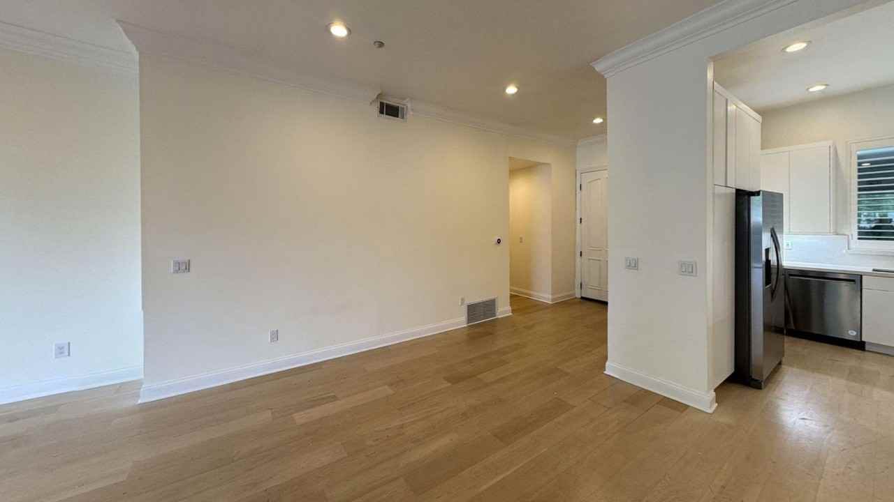 16000 W Sunset Blvd #102