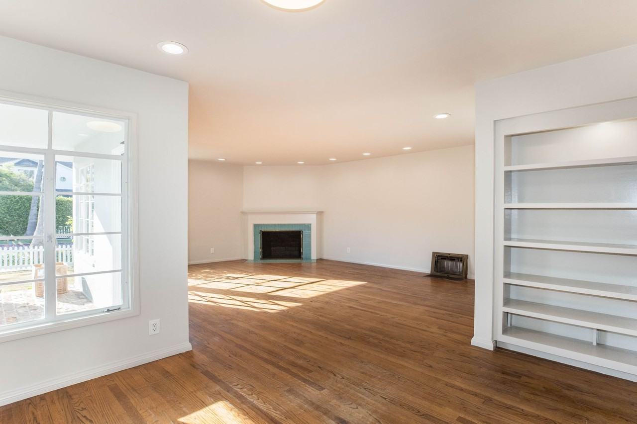 437 Swarthmore Ave - Photo 3 of 18