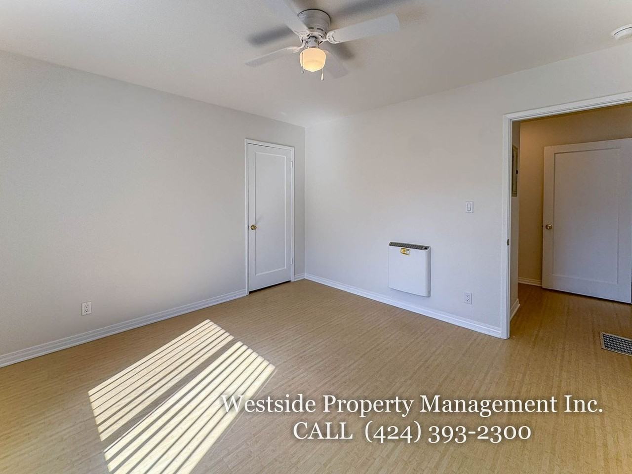 2301 Oak St #A - Photo 5 of 7