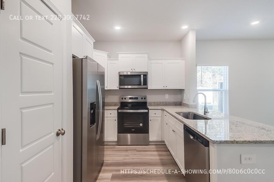 12258 Frazier Ln - Photo 5 of 18