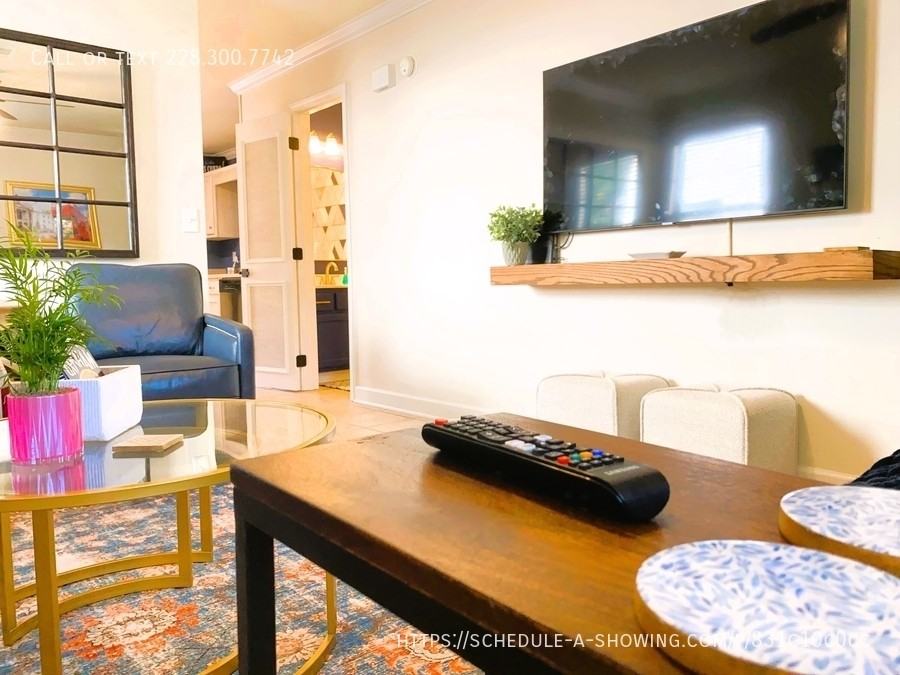 2014 Dundee St #2014 - Photo 2 of 13