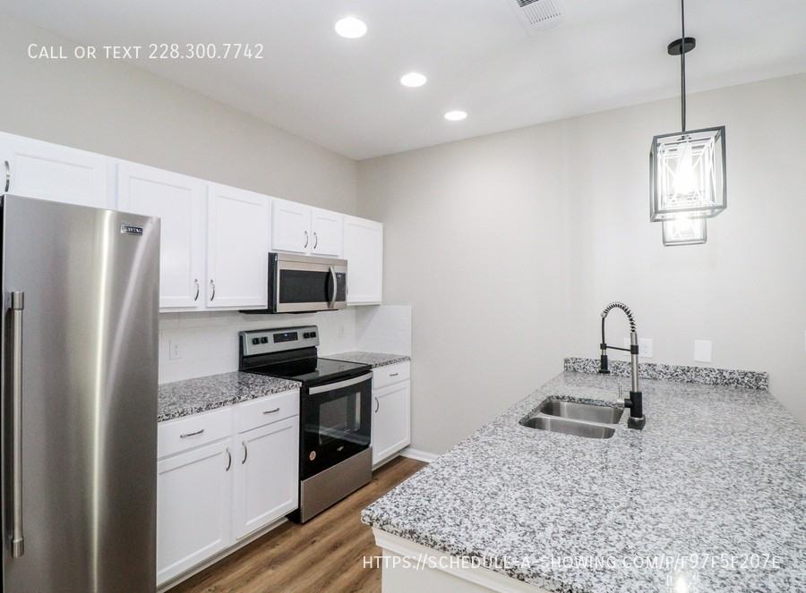 473 473 Olive Branch WayRoom 1 #1 - Photo 3 of 21