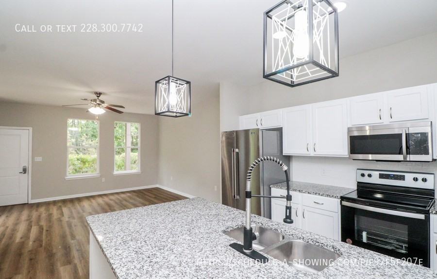 473 473 Olive Branch WayRoom 1 #1 - Photo 4 of 21