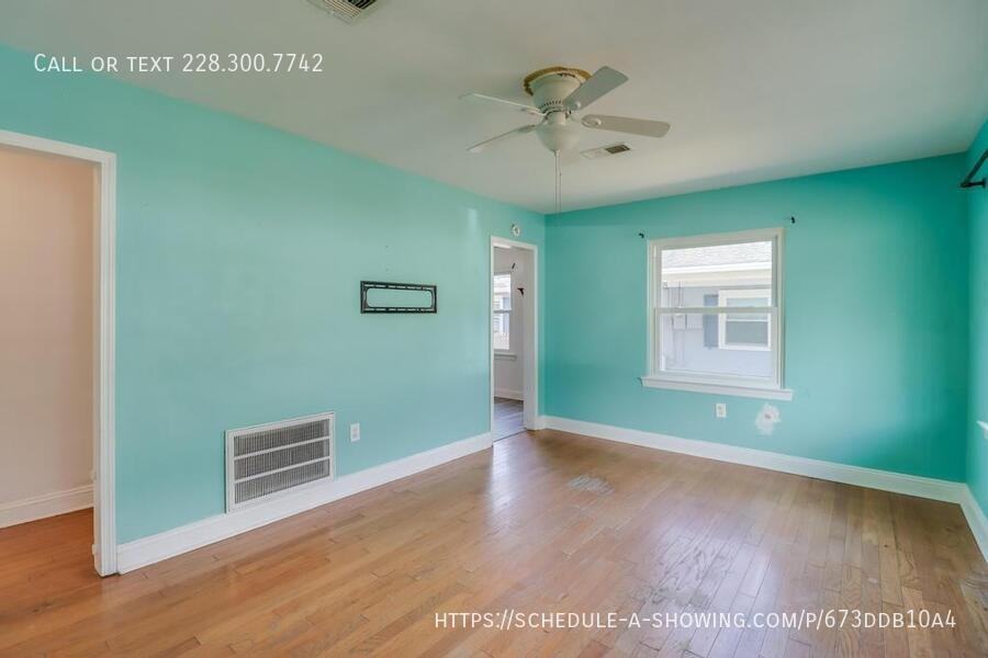 1737 Ridgeway Dr - Photo 2 of 17