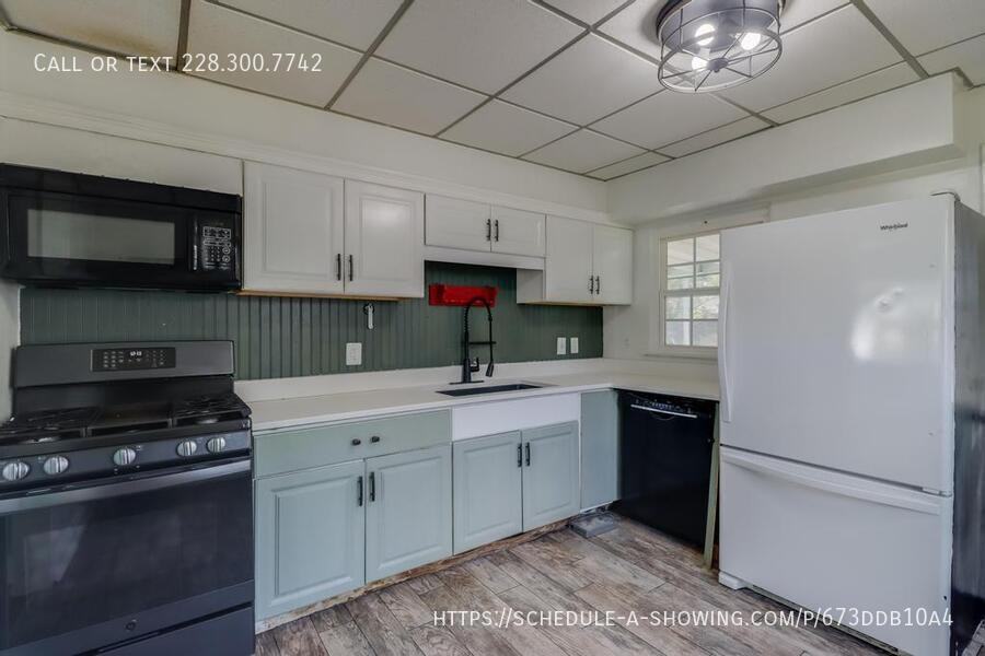 1737 Ridgeway Dr - Photo 6 of 17