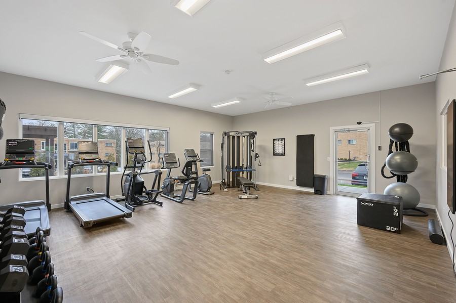 3800 Dina Ter #3803-1 - Photo 3 of 16