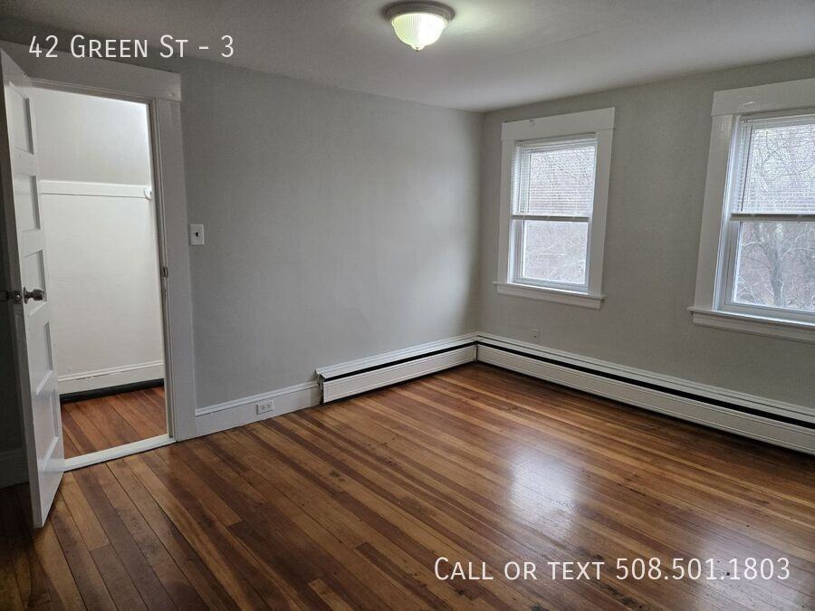 42 Green St #3 - Photo 6 of 8