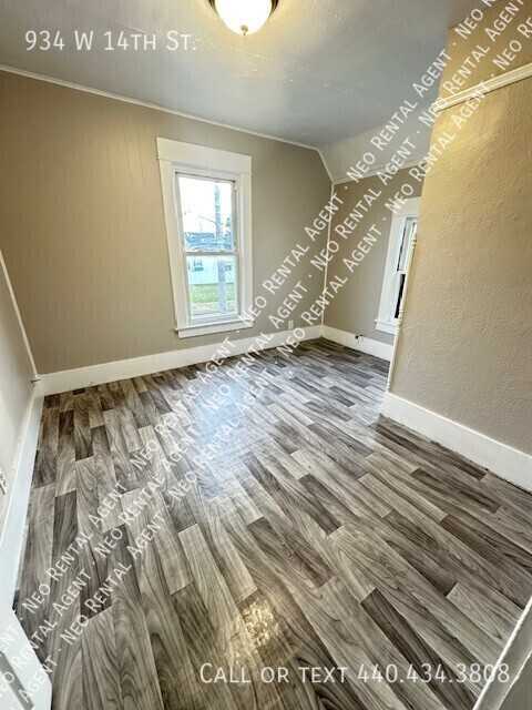 934 W 14th St - Photo 4 of 7