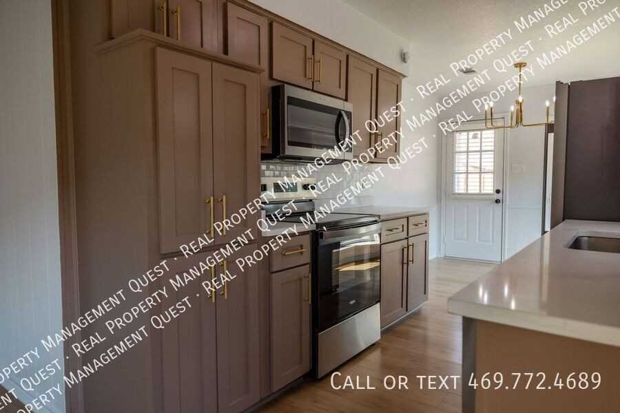 1226 Mockingbird Ln - Photo 6 of 14