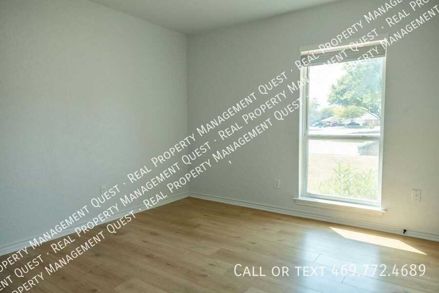 1226 Mockingbird Ln - Photo 7 of 14