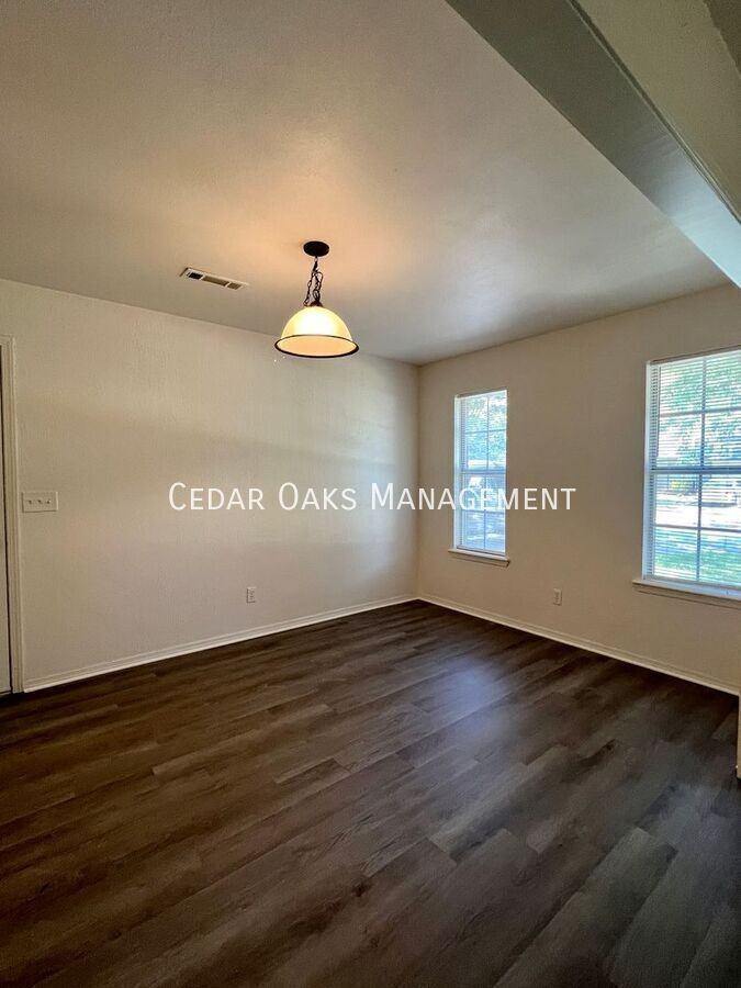 3397 W Vassar St - Photo 5 of 13