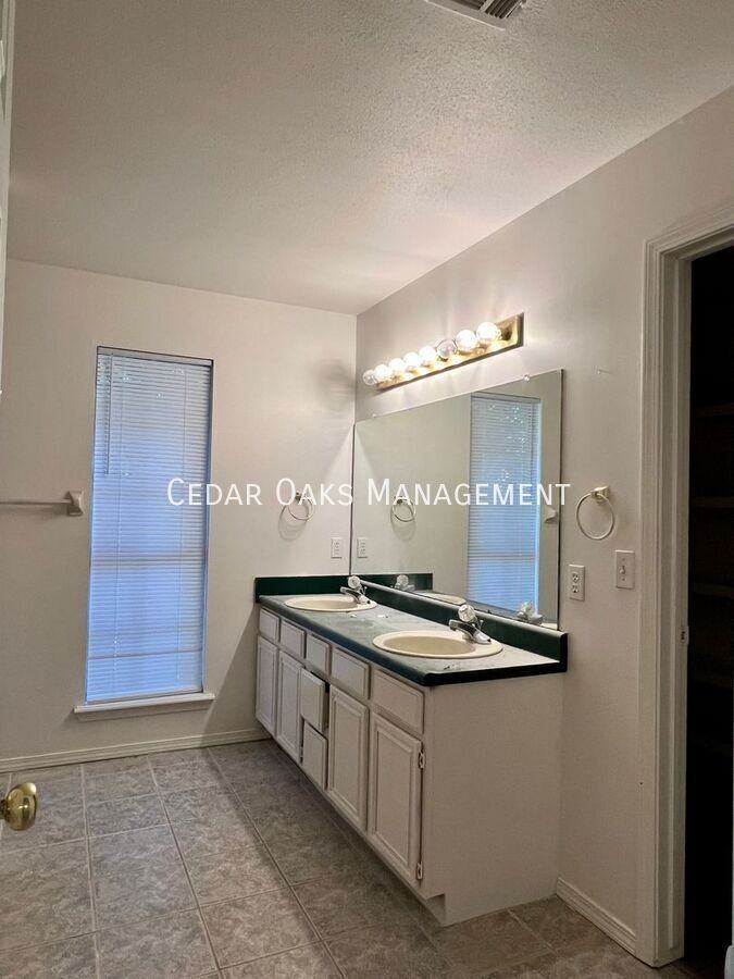 3397 W Vassar St - Photo 7 of 13