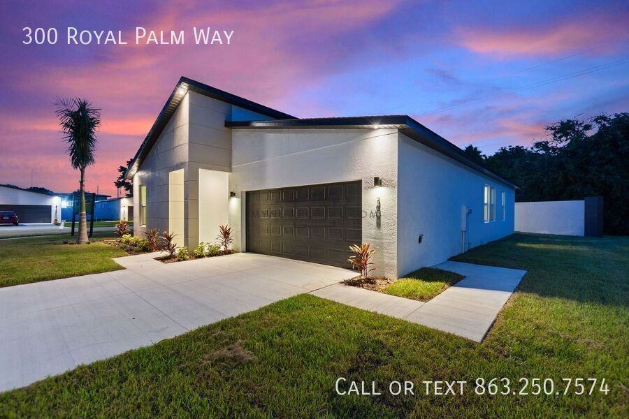 300 Royal Palm Way - Photo 4 of 45