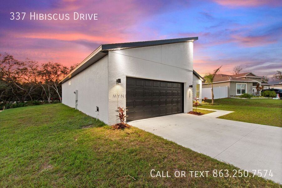 337 Hibiscus Dr - Photo 4 of 34