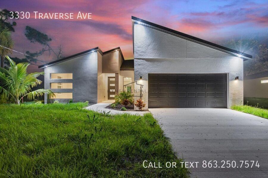 3330 Traverse Ave - Photo 3 of 33