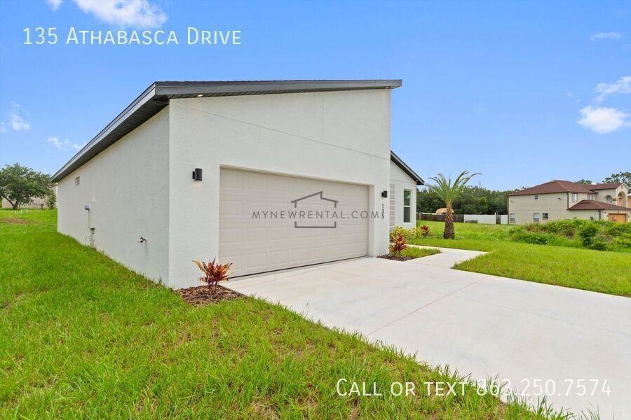 135 Athabasca Dr - Photo 7 of 34