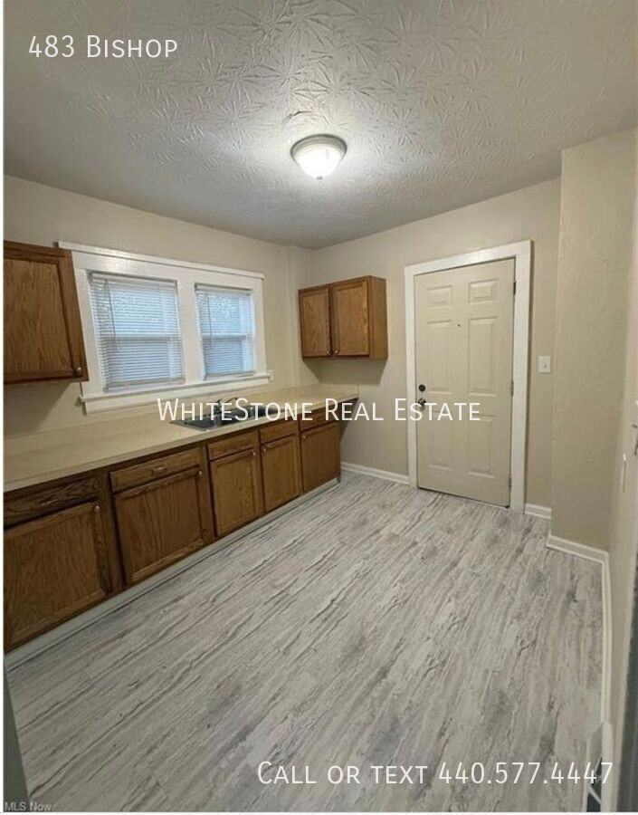 483 Bishop St - Photo 2 of 13