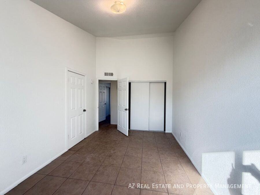 5960 W Oregon Ave #126 - Photo 7 of 18