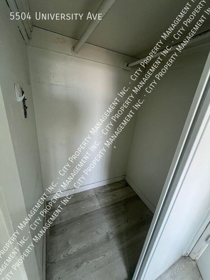 5504 University Ave - Photo 5 of 6