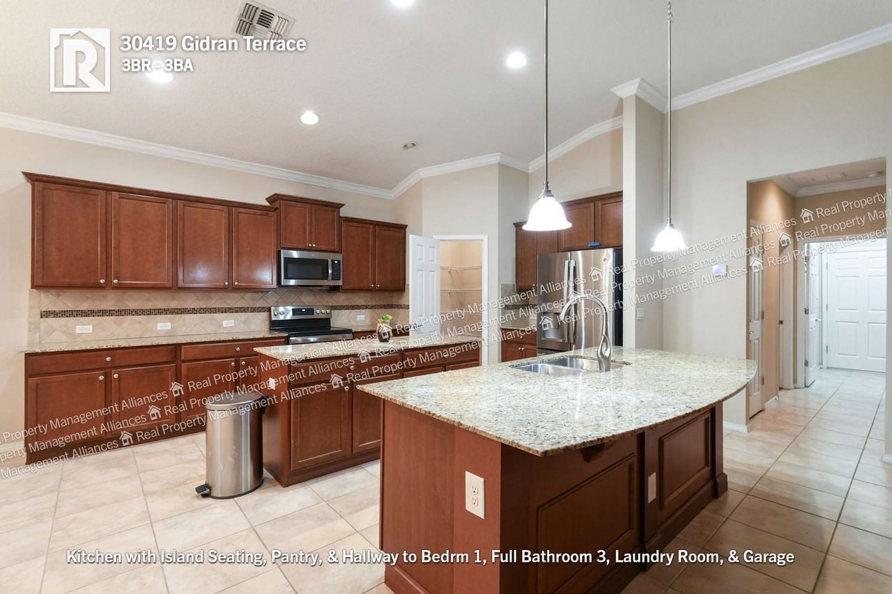 30419 Gidran Ter - Photo 4 of 34