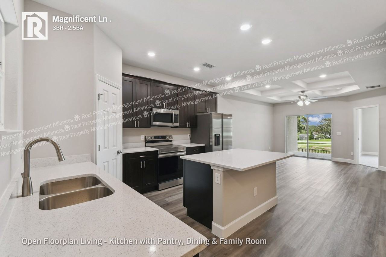 8544 Magnificent Ln - Photo 4 of 26