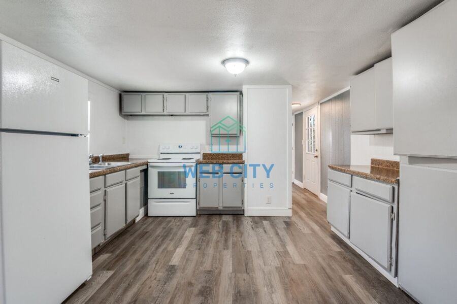 15391 Flud Rd - Photo 5 of 12