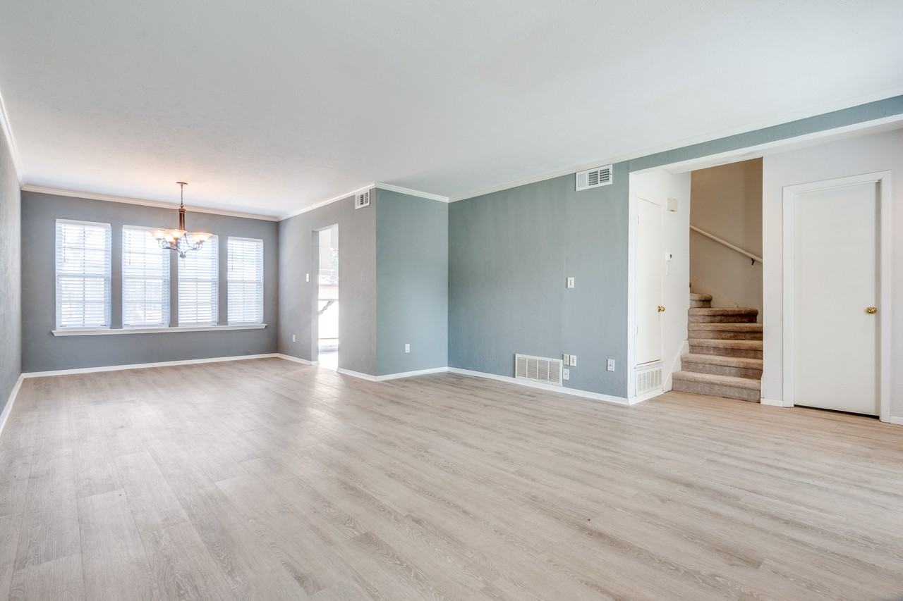 10745 Sandpiper Ln #1 - Photo 6 of 10