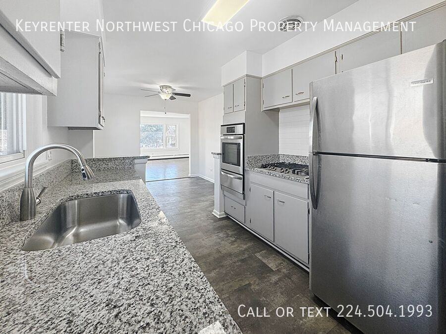 332 N Smith St #2 - Photo 3 of 10