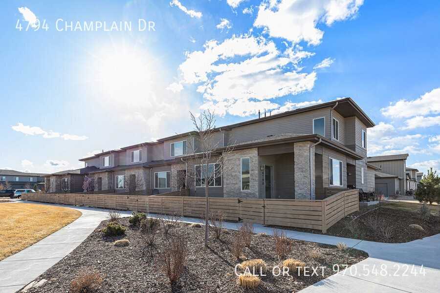 4794 Champlain Dr #1 - Photo 2 of 22