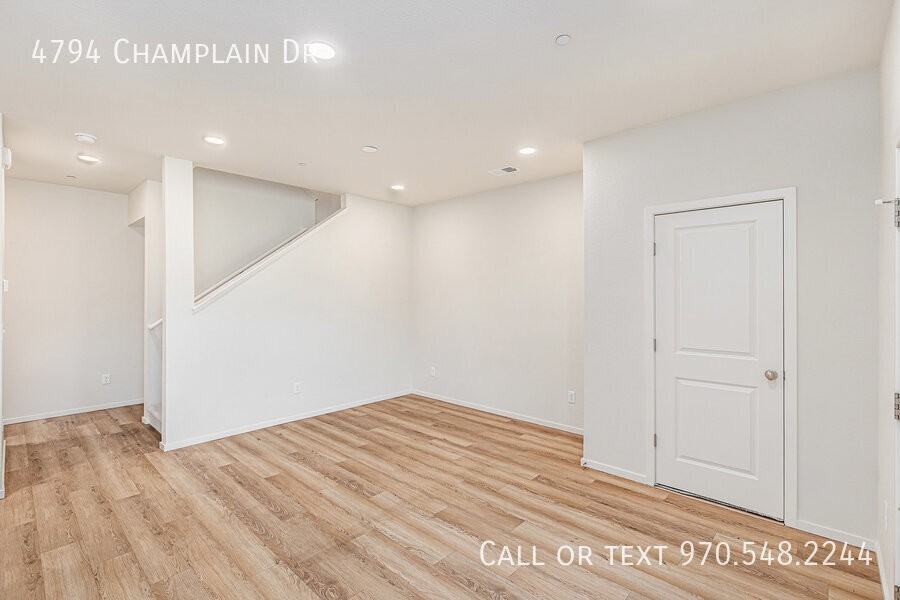 4794 Champlain Dr #1 - Photo 5 of 22