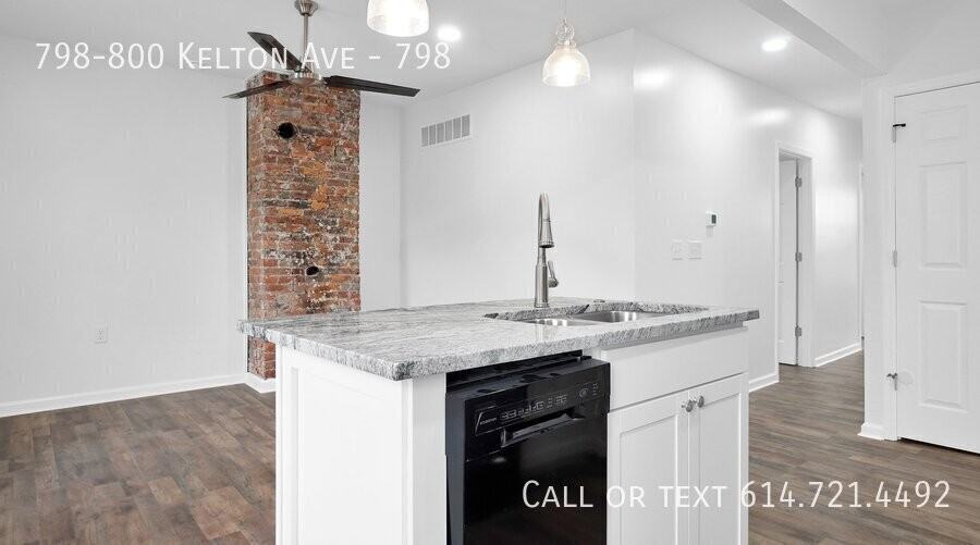 798800 Kelton Ave #798 - Photo 5 of 15