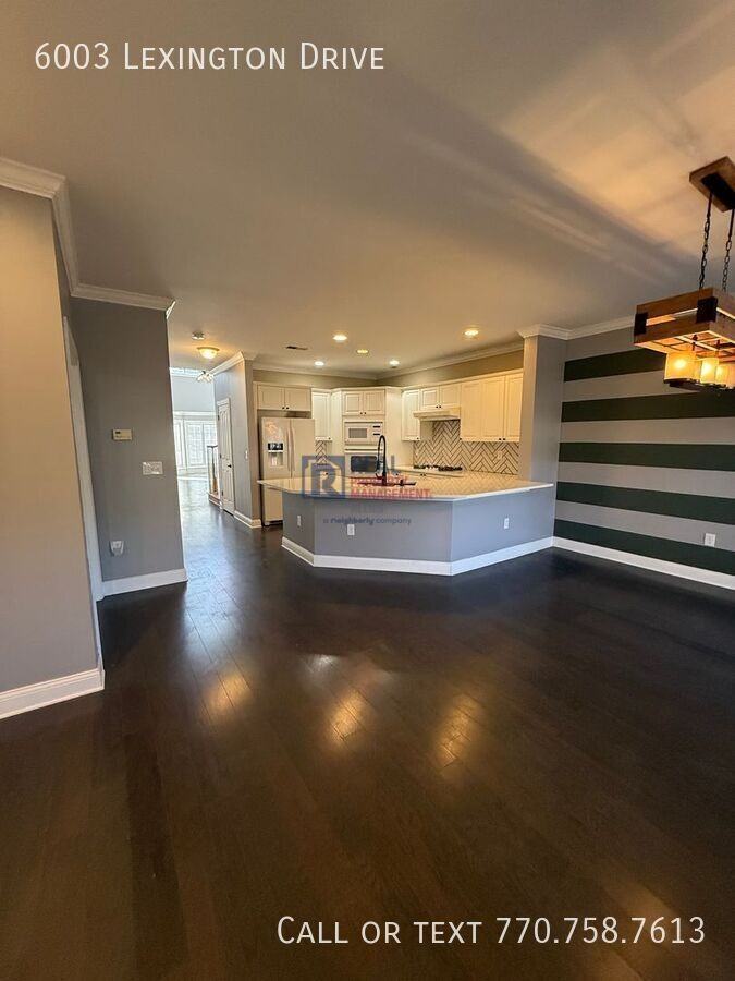 6003 Lexington Dr - Photo 7 of 23