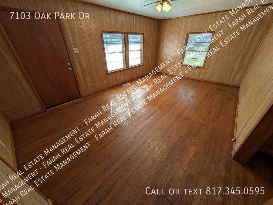 7103 Oak Park Dr - Photo 3 of 20
