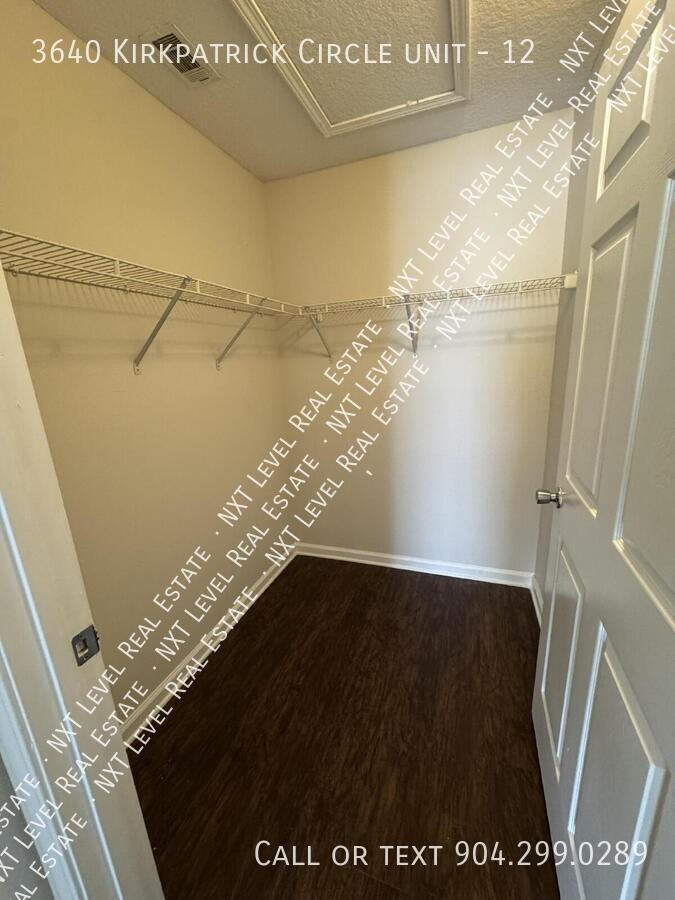 3640 Kirkpatrick Cir #12 - Photo 4 of 16